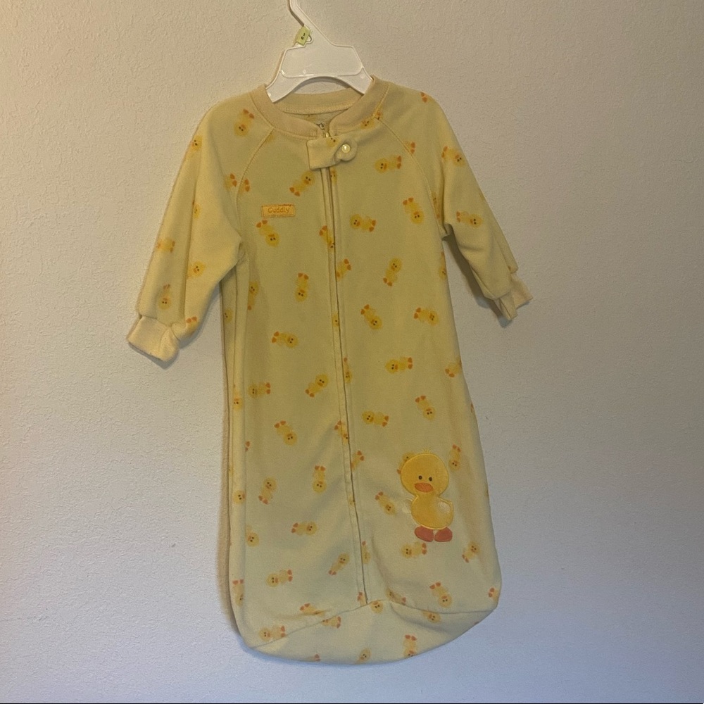 8 Baby sleepers 3-6 months